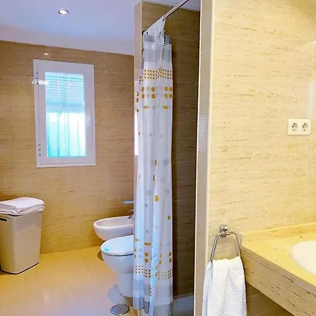 펜션 Sunny House At The Infinity Pool Shared *