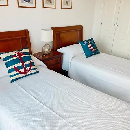 Sunny House At The Infinity Pool Shared 베날마데나코스타